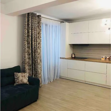 Apartment Luxury Ramnicu Valcea Exterior photo